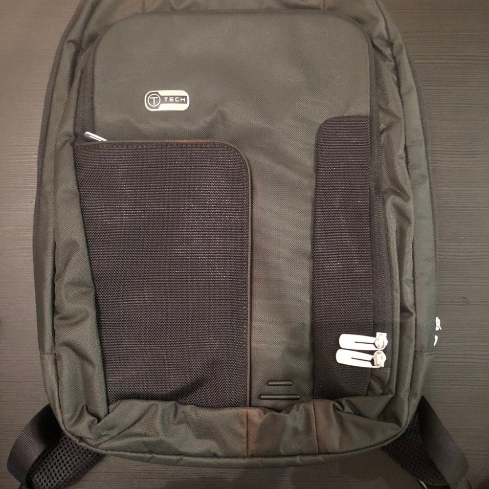Tumi T-Tech Empire Smith Laptop Briefpack - Green